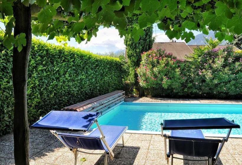 Hotel Pension St. Urban Merano