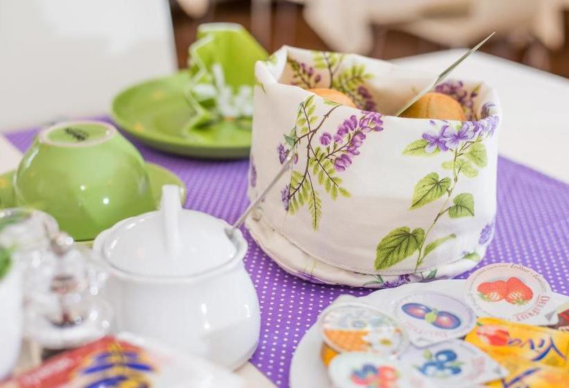 Hotel Erika  | Malcesine | Verona | Italia 2