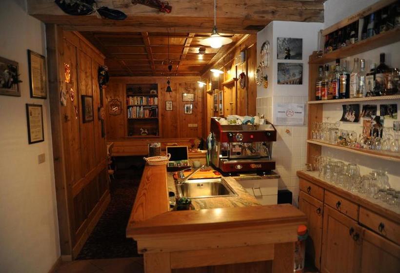 Hotel B&b Col Da La Vila  | Canazei | Trento | Italia 13