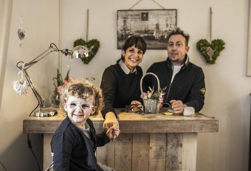 Bed And Breakfast Villa Ngiolò  | Ancona | Ancona | Italia 9