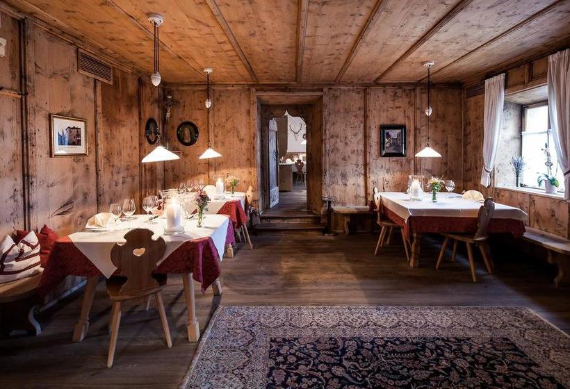 Hotel Ansitz Zum Steinbock  | Villandro | Bolzano | Italia 4