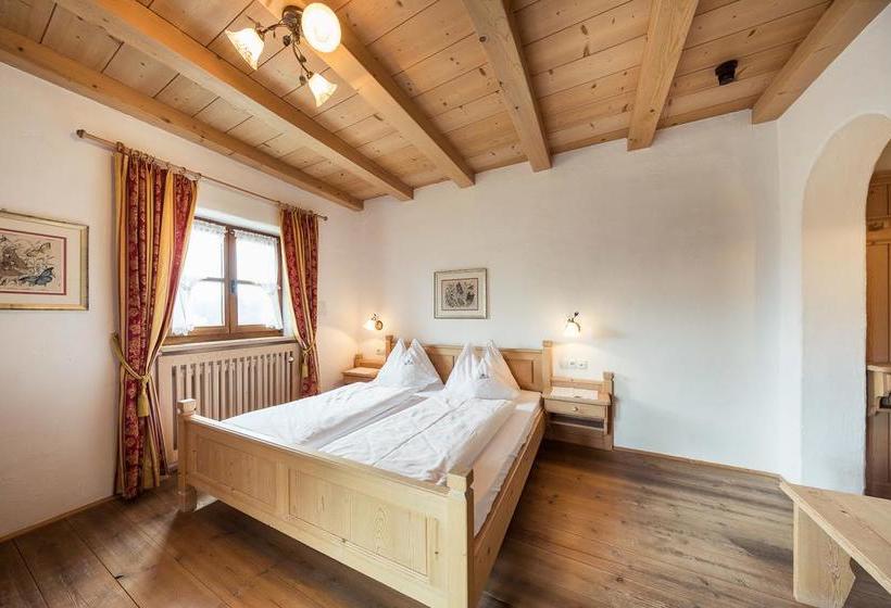 Hotel Ansitz Zum Steinbock  | Villandro | Bolzano | Italia 6