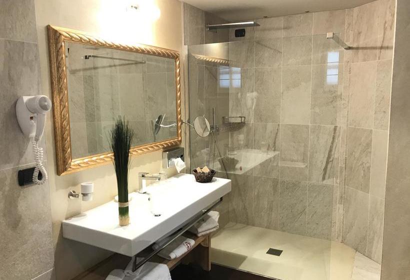 Hotel Chateau Blanc  | La Thuile | Aosta | Italia 19