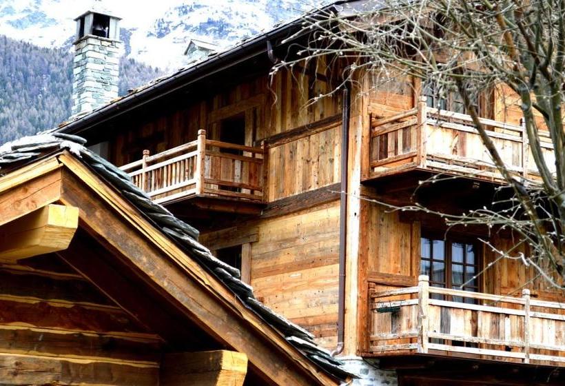 Hotel Chateau Blanc  | La Thuile | Aosta | Italia 4