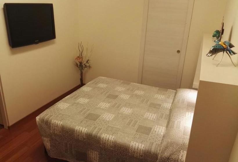 Bed and Breakfast Domus Patrizia  | Genova | Genova | Italia 3