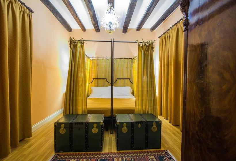 Bed and Breakfast 4 Quarti  | Palermo | Palermo | Italia 1