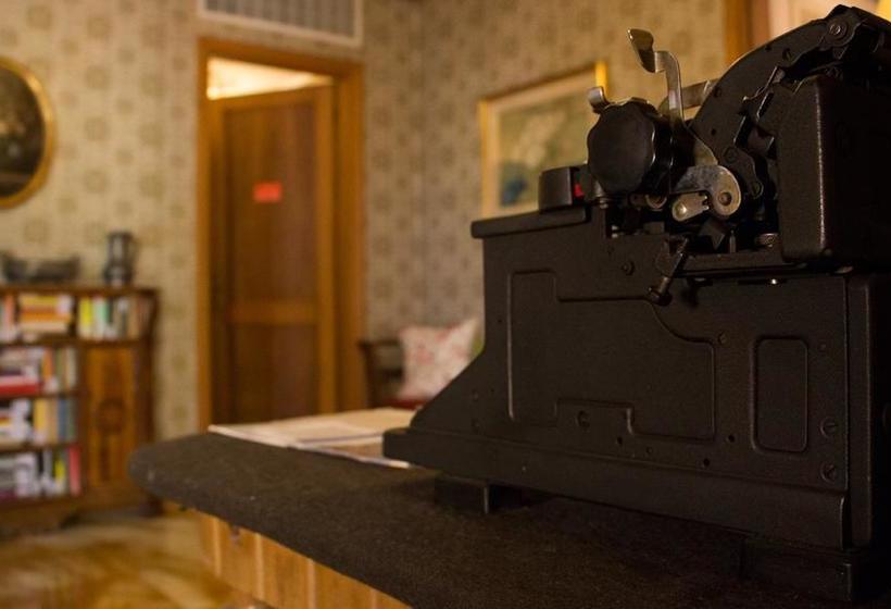 Bed and Breakfast Locanda Dei Buoni E Cattivi  | Cagliari | Sardegna | Italia 5