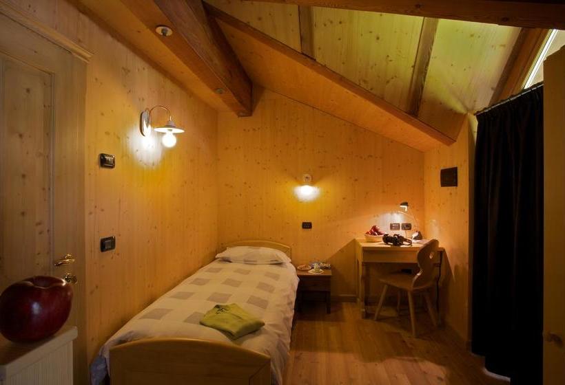 B&b Affittacamere Larix  | Rumo | Trento | Itália 20
