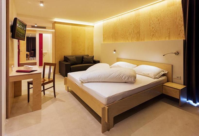 Kleinkunsthotel Restaurant Kreuzwirt  | Naturno | Bolzano | Italia 18