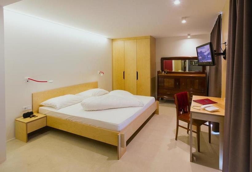 Kleinkunsthotel Restaurant Kreuzwirt  | Naturno | Bolzano | Italia 19