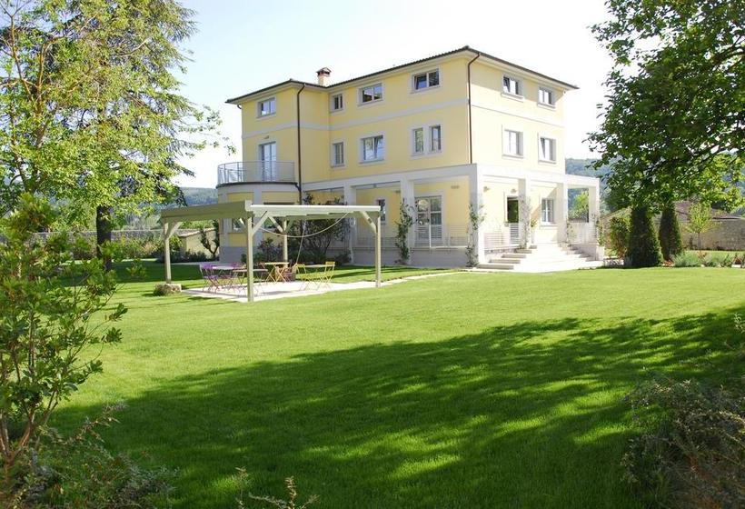 Hotel Ai Lecci In Centro Sarteano Siena