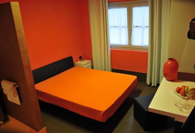 Hotel Ai Lecci In Centro  | Sarteano | Siena | Italia 5