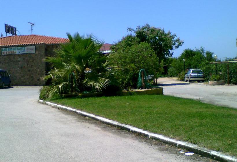 Hotel La Vela Valledoria Cerdeña