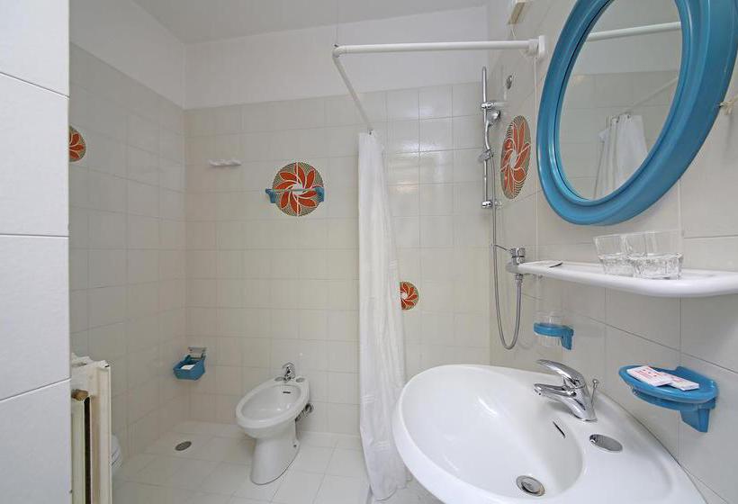 Garnì Hotel Tignale  | Tignale | Brescia | Italia 13