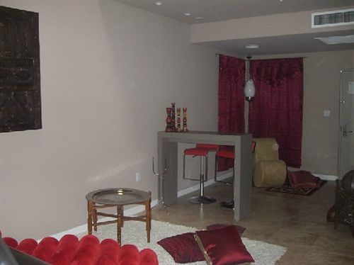 Aladdin Hotel  | Miami Springs | Florida | United States 15