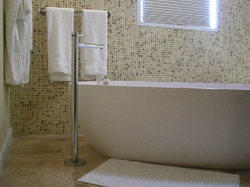 Aladdin Hotel  | Miami Springs | Florida | United States 3