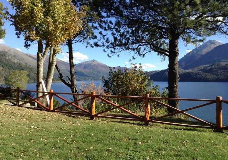 Hotel Hosteria Lago Gutierrez  | Villa Arelauquen | Rio Negro | Argentina 14