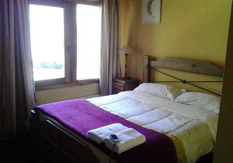 Hotel Hosteria Lago Gutierrez  | Villa Arelauquen | Rio Negro | Argentina 18