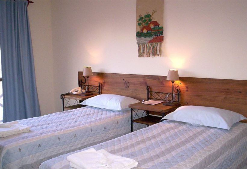 Hotel Australis Kauyeken  | Ushuaia | Tierra del Fuego | Argentina 19