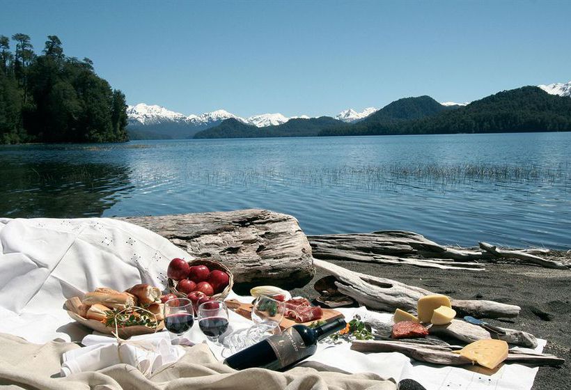 Correntoso Lake & River Hotel  | Villa La Angostura | Neuquén | Argentina 4