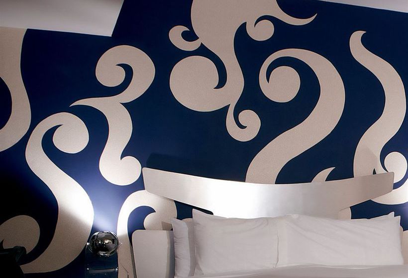 Pelican Hotel  | Miami Beach | Florida | United States 7