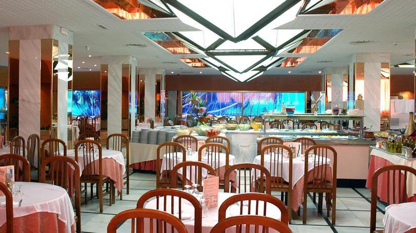 Hotel H Top Royal Sun  | Santa Susana | Barcelona | España 13