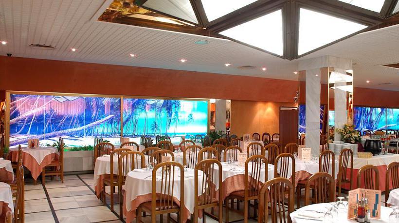 Hotel H Top Royal Sun  | Santa Susana | Barcelona | España 14