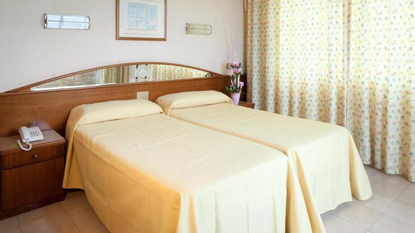 Hotel H Top Royal Sun  | Santa Susana | Barcelona | España 2