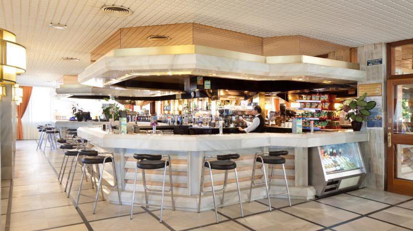 Hotel H Top Royal Sun  | Santa Susana | Barcelona | España 5