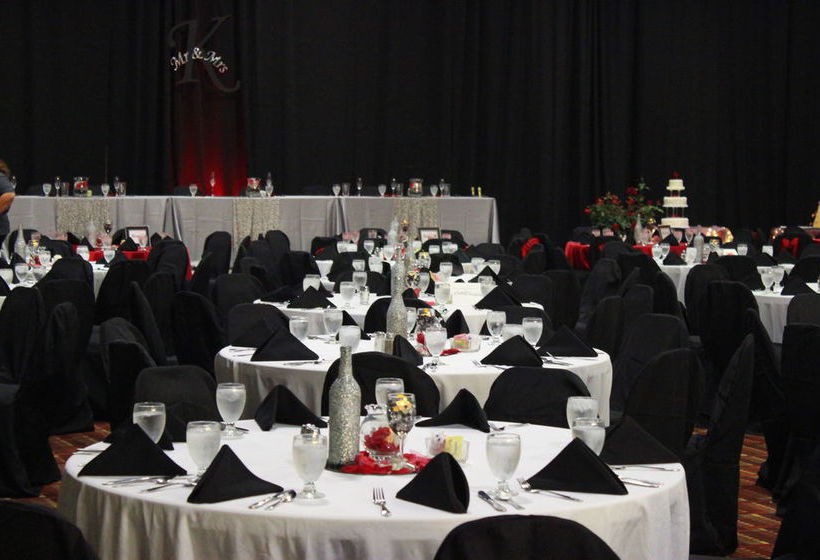 Grand Williston Hotel & Conference Center  | Williston | North Dakota | United States 4