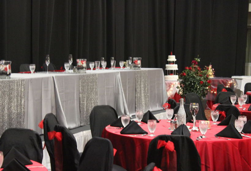 Grand Williston Hotel & Conference Center  | Williston | North Dakota | United States 7