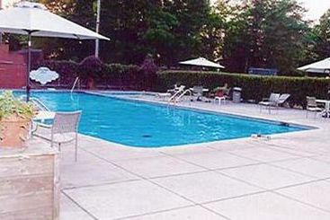 Hotel Trellis Garden Inn  | Statesboro | Georgia | United States 1