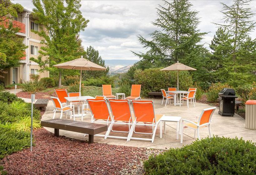 Hotel The Village Suites At Ashland Hills  | Ashland | Oregon | United States 1