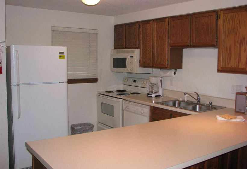 Hotel Beaver Village Condominiums  | Winter Park | Colorado | United States 10