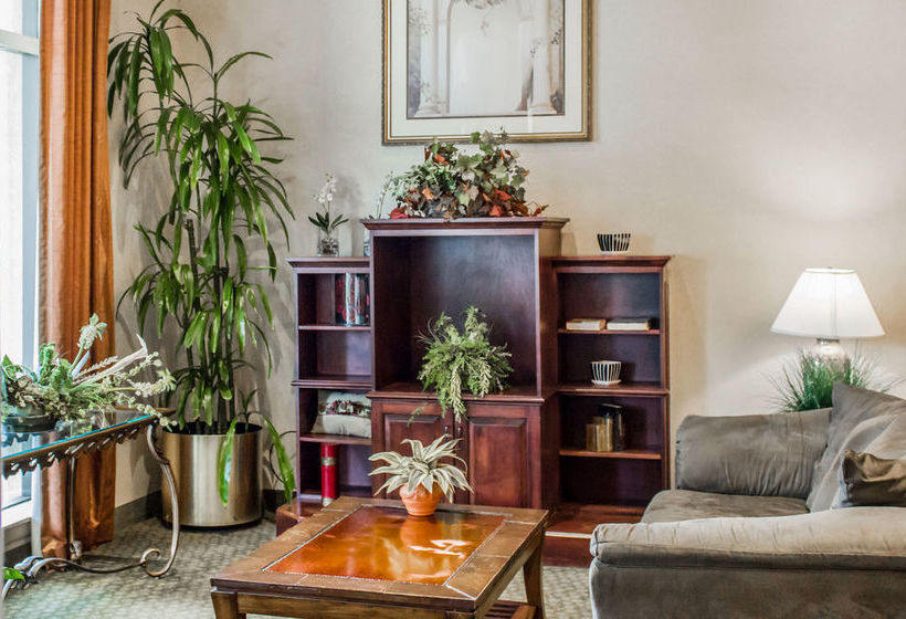 Clarion Hotel & Conference Center  | Erie | Pennsylvania | Estados Unidos 10