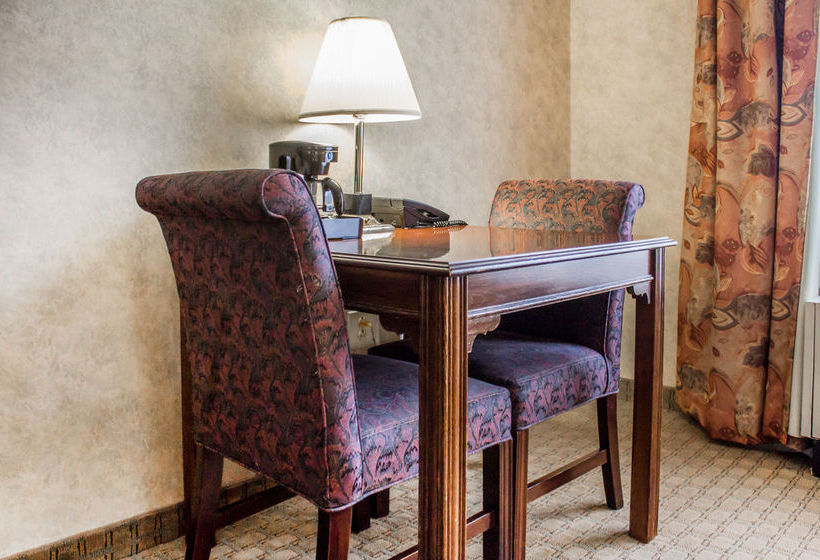 Clarion Hotel & Conference Center  | Erie | Pennsylvania | Estados Unidos 15