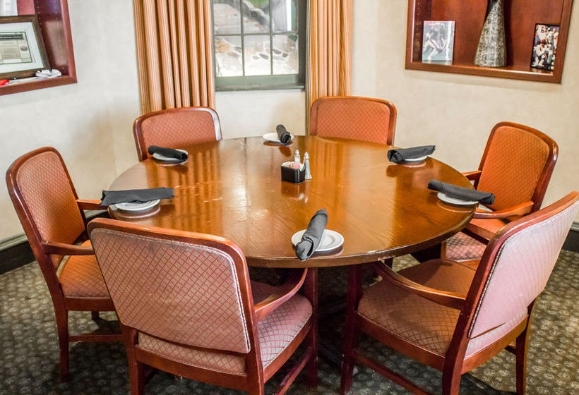 Clarion Hotel & Conference Center  | Erie | Pennsylvania | Estados Unidos 5