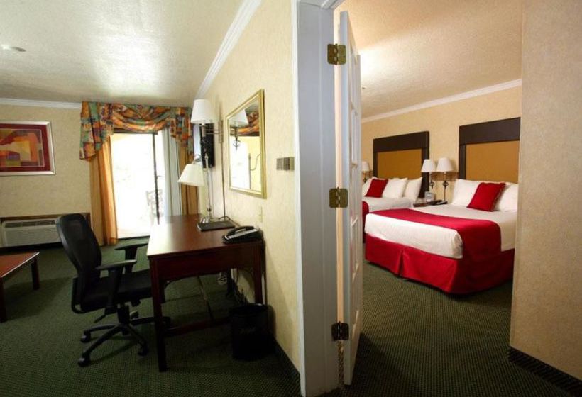 Best Western Airport Albuquerque InnSuites Hotel & Suites  | Albuquerque | New Mexico | United States 19