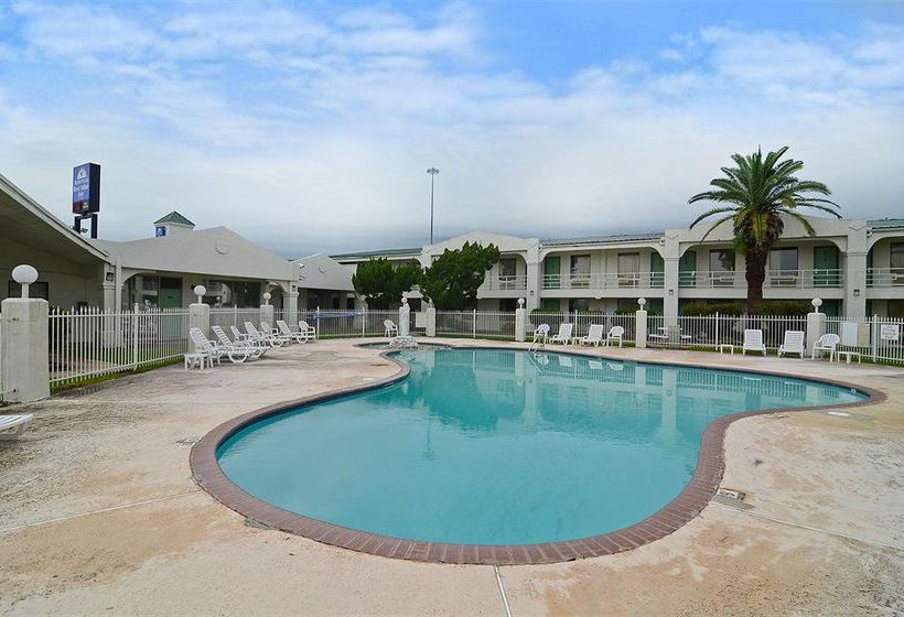 Hotel Americas Best Value Inn-Beaumont I-10  | Beaumont | Texas | United States 3