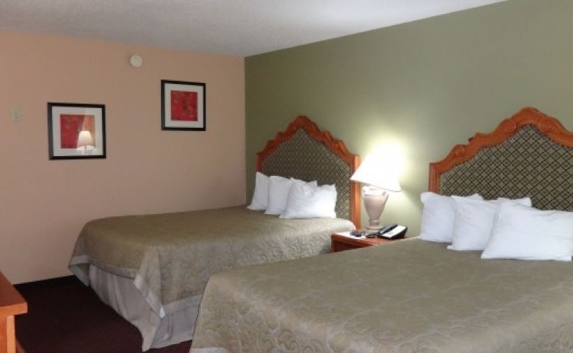 Motel Super 8 Henderson Evansville  | Henderson | Kentucky | United States 3