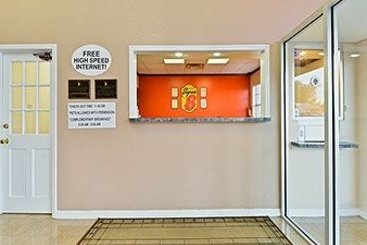 Hotel Super 8 Little Rock North Airport  | Little Rock | Arkansas | United States 11