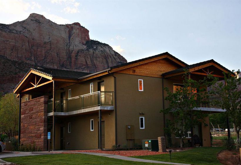 Hotel Driftwood Lodge  | Springdale | Utah | United States 5