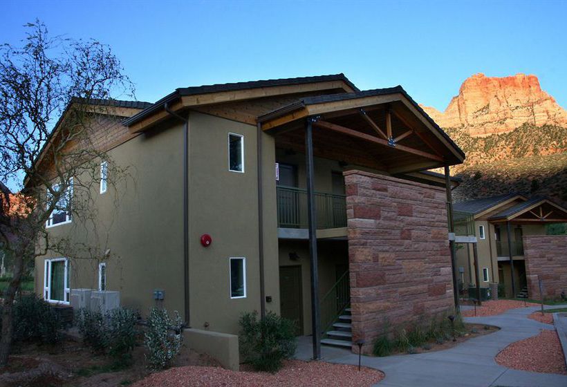 Hotel Driftwood Lodge  | Springdale | Utah | United States 8