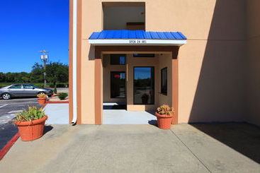 Hotel Americas Best Value Inn Franklin  | Franklin | Virginia | United States 3