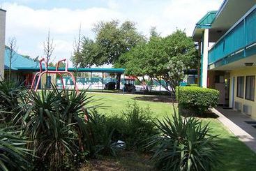 Hotel Days Inn Arlington TX  | Arlington | Texas | United States 9