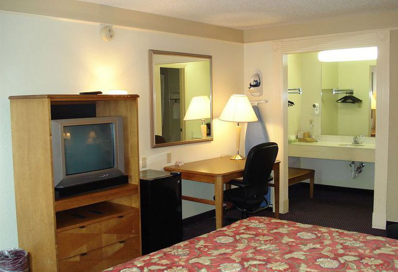 Hill Country Motel  | Marble Falls | Texas | United States 10