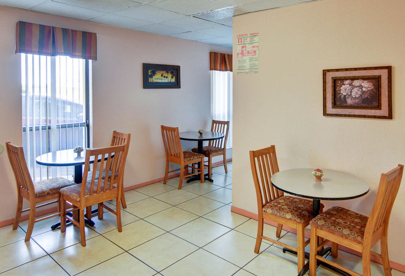 Hotel Econo Lodge Marshall  | Marshall | Texas | United States 1