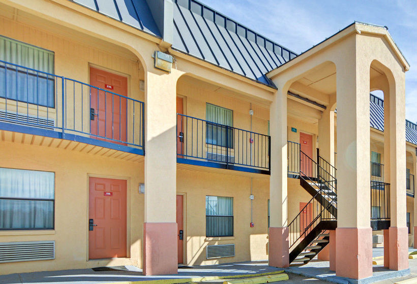 Hotel Econo Lodge Marshall  | Marshall | Texas | United States 2