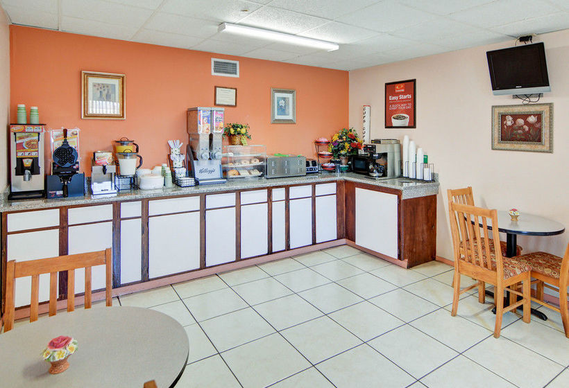 Hotel Econo Lodge Marshall  | Marshall | Texas | United States 3