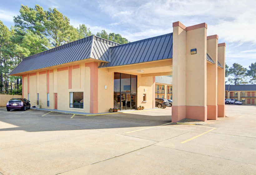 Hotel Econo Lodge Marshall  | Marshall | Texas | United States 4